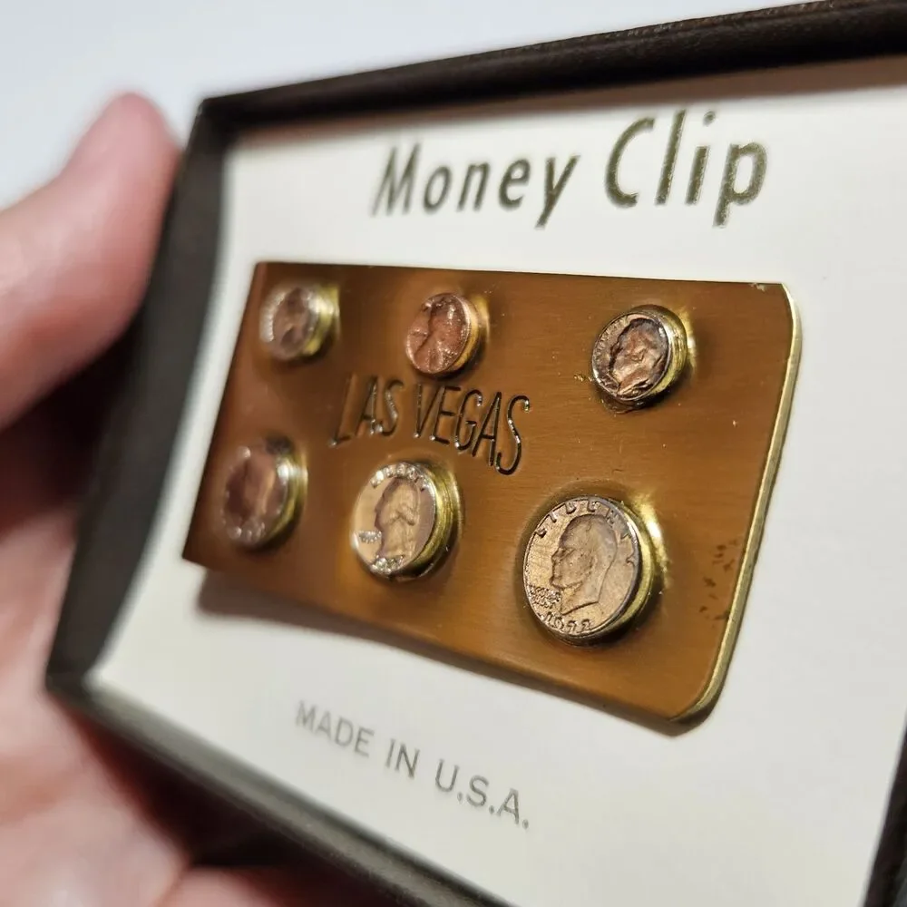 Vintage Gold Tone Las Vegas Mini Coin Money Clip IOB